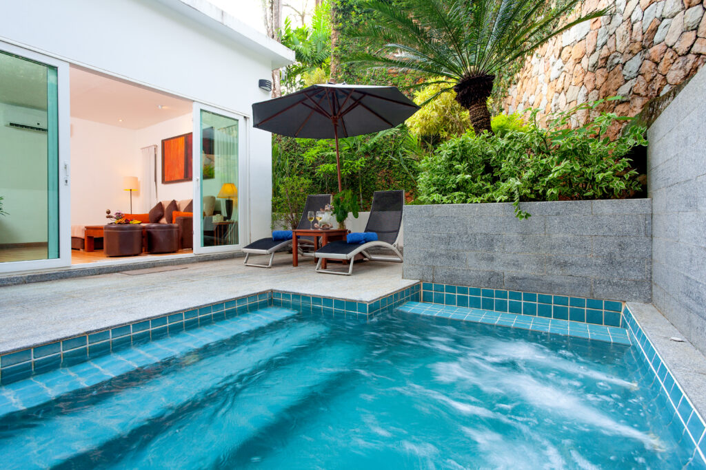 Hydropool Villa Garden View-08